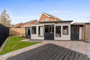 Photo 26- click for photo gallery